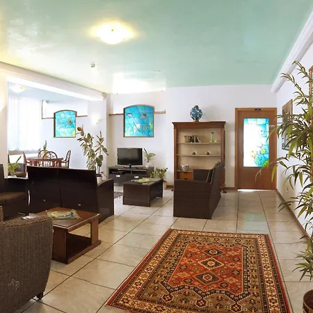 La Brezza Frontemare Otel 3*