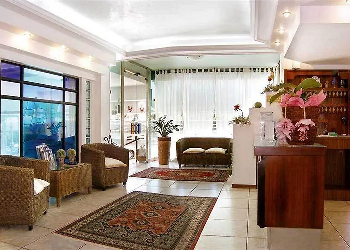 La Brezza Frontemare 3* ليدو دي يسولو