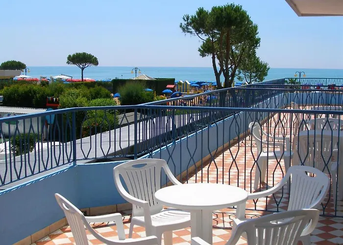 La Brezza Frontemare Hotel Lido di Jesolo
