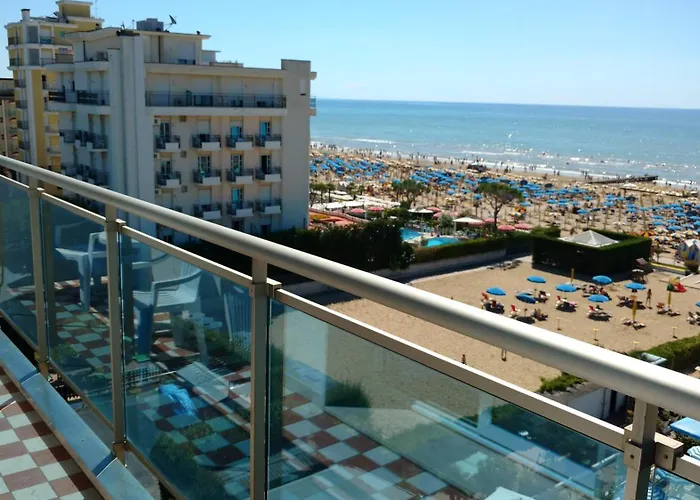 La Brezza Frontemare 3*